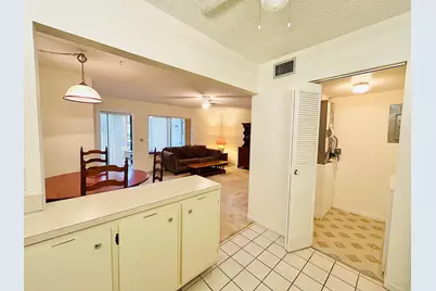 414 Pine Glen Lane, Unit #C-1, Greenacres, FL 33463 - Photo 7