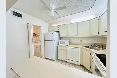 414 Pine Glen Lane, Unit #C-1, Greenacres, FL 33463 - Photo 3