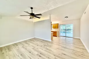 520 NW Azalea Ave, Port Saint Lucie, FL 34983 - Photo 29