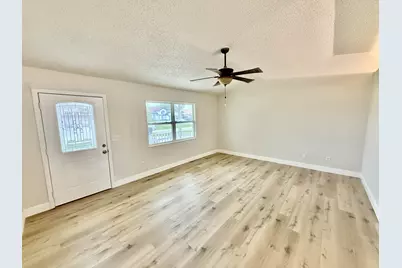 520 NW Azalea Avenue, Port Saint Lucie, FL 34983 - Photo 15