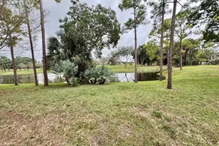1403 Palm Beach Trace Dr, Royal Palm Beach, FL 33411 - Photo 21