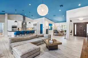 941 Dogwood Dr, Delray Beach, FL 33483 - Photo 9