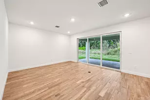 5629 Hampton Park Cir, Vero Beach, FL 32966 - Photo 5