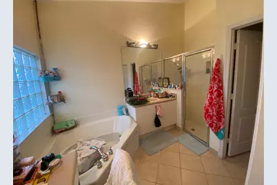 19305 SW 66th Street, Pembroke Pines, FL 33332 - Photo 13