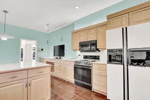 2571 Marseille Dr, Palm Beach Gardens, FL 33410 - Photo 7