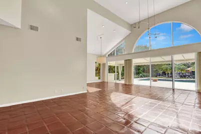 2571 Marseille Drive, Palm Beach Gardens, FL 33410 - Photo 5