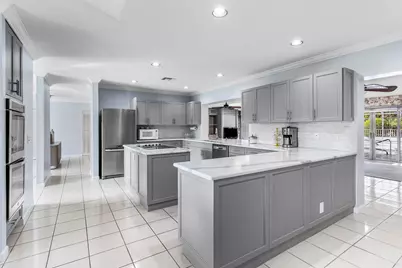 2041 Thatch Palm Drive, Boca Raton, FL 33432 - Photo 27