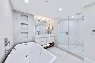 5200 N Ocean Dr, Singer Island, FL 33404 - Photo 19