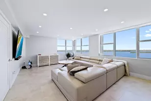 5200 N Ocean Dr, Singer Island, FL 33404 - Photo 11