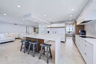 5200 N Ocean Dr, Singer Island, FL 33404 - Photo 29