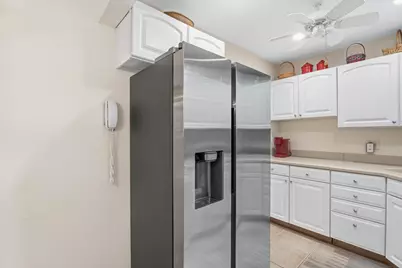 2600 S Kanner Highway, Unit #F8, Stuart, FL 34994 - Photo 11