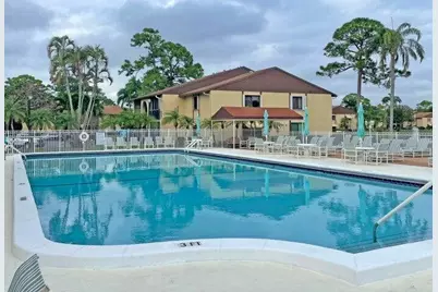 221 Pine Hov Circle, Unit #B-2, Greenacres, FL 33463 - Photo 21