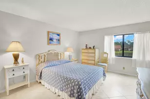 221 Pine HOV Cir, Greenacres, FL 33463 - Photo 11