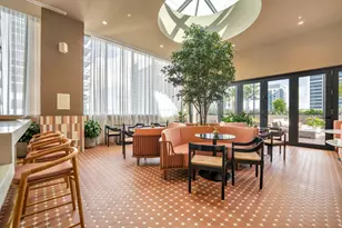 11 NE 6th St, Miami, FL 33132 - Photo 29