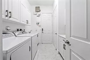 8687 Cathedral Peak Ct, Boynton Beach, FL 33473 - Photo 27