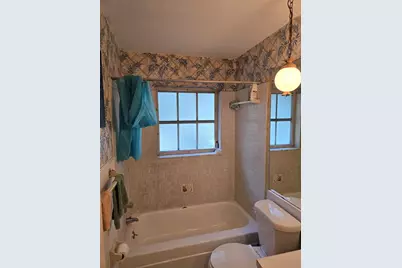 4951 Wedgewood Way, Unit #5, West Palm Beach, FL 33417 - Photo 5