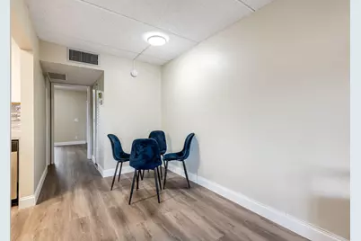 500 Village Green Circle W, Unit #205, Palm Springs, FL 33461 - Photo 25