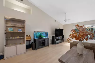 7169 154th Court N, Palm Beach Gardens, FL 33418 - Photo 11
