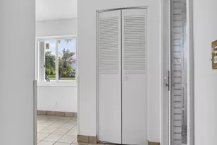 5373 Mariesa Ave, West Palm Beach, FL 33417 - Photo 7