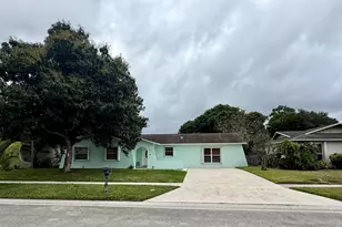 1045 Cameo Cir, West Palm Beach, FL 33417 - Photo 1