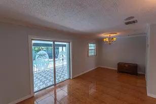 1045 Cameo Cir, West Palm Beach, FL 33417 - Photo 7
