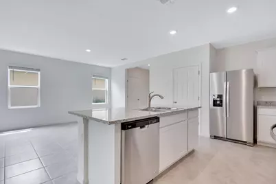 12335 SW Nettuno Way, Port Saint Lucie, FL 34987 - Photo 15