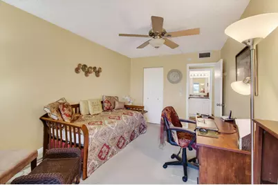 4082 Wolverton, Boca Raton, FL 33434 - Photo 35