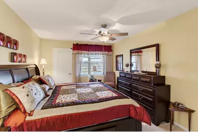 4082 Wolverton, Boca Raton, FL 33434 - Photo 21