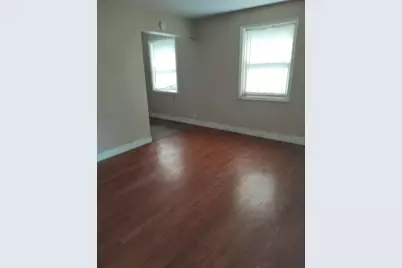 587 W 4th Street, Riviera Beach, FL 33404 - Photo 5