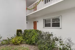 2600 SE Ocean Blvd Unit, Stuart, FL 34996 - Photo 3