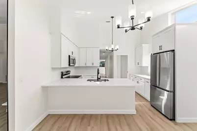 5310 Echo Pines Circle E, Fort Pierce, FL 34951 - Photo 5