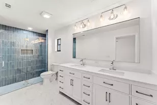 5310 Echo Pines Cir E, Fort Pierce, FL 34951 - Photo 9