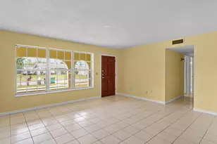 821 SE Solaz Ave, Port Saint Lucie, FL 34983 - Photo 5