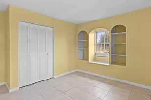 821 SE Solaz Ave, Port Saint Lucie, FL 34983 - Photo 15