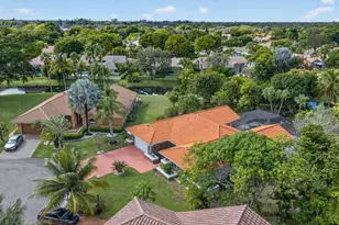 8899 NW 47th Dr, Coral Springs, FL 33067 - Photo 57
