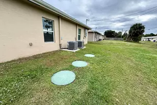 3531 S 7th S St, Fort Pierce, FL 34982 - Photo 15