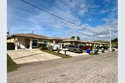 3531 S 7th S Street, Fort Pierce, FL 34982 - Photo 1