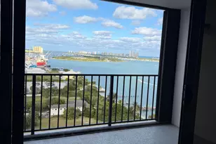 5600 N Flagler Dr, West Palm Beach, FL 33407 - Photo 9