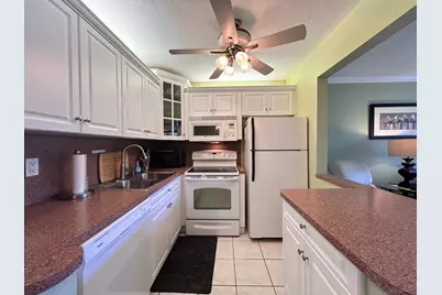 450 Horizons E, Unit #107, Boynton Beach, FL 33435 - Photo 7