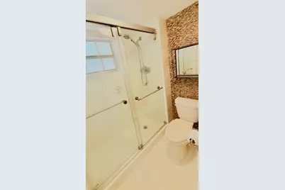 5510 Tamberlane Circle, Unit #243, Palm Beach Gardens, FL 33418 - Photo 11