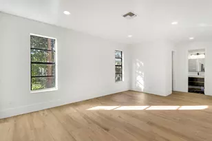 1009 Alamanda Dr, North Palm Beach, FL 33408 - Photo 25