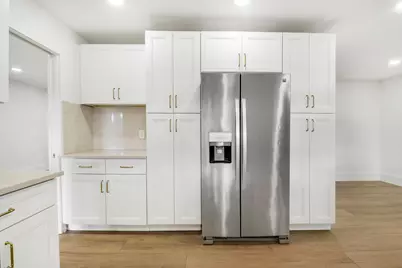 1009 Alamanda Drive, North Palm Beach, FL 33408 - Photo 7