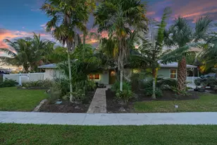 1110 Kriss Ln, Jupiter, FL 33458 - Photo 3