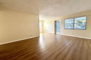 241 Sheffield J, West Palm Beach, FL 33417 - Photo 3