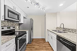 600 Scotia Dr, Hypoluxo, FL 33462 - Photo 5