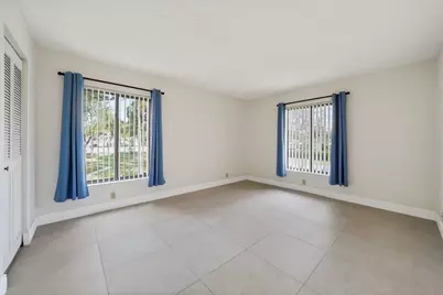 802 Sky Pine Way, Unit #E2, Greenacres, FL 33415 - Photo 7