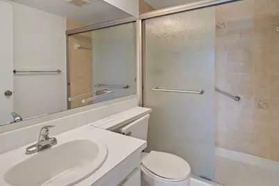 802 Sky Pine Way, Unit #E2, Greenacres, FL 33415 - Photo 9