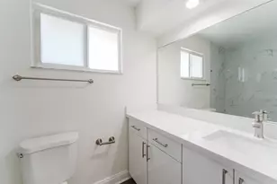 302 NE 36th St, Boca Raton, FL 33429 - Photo 27