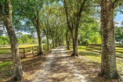 6296 188th Trail N, Loxahatchee, FL 33470 - Photo 5