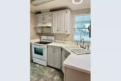 1092 Peach Street, Okeechobee, FL 34974 - Photo 5